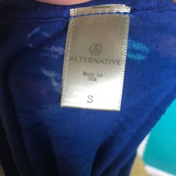 Alternative apparel graphic tee - Picture 3 of 3